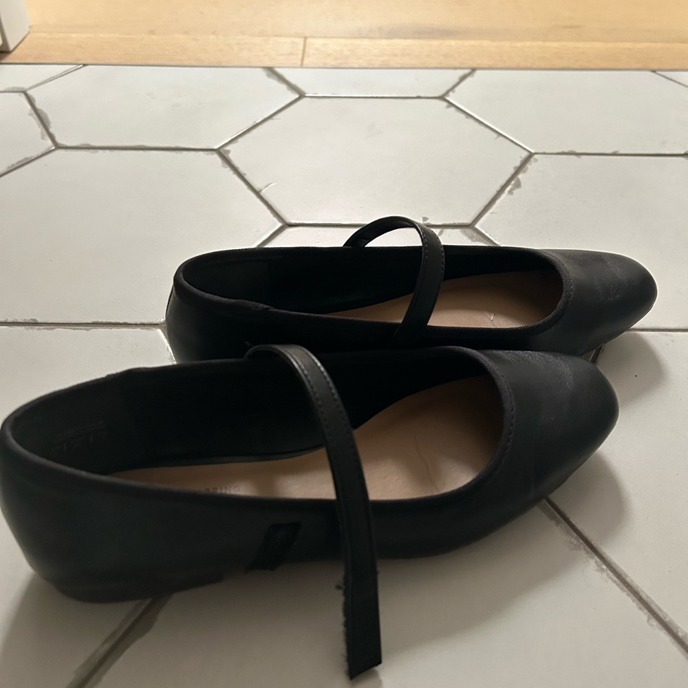 Women's Black Mary Jane Flats